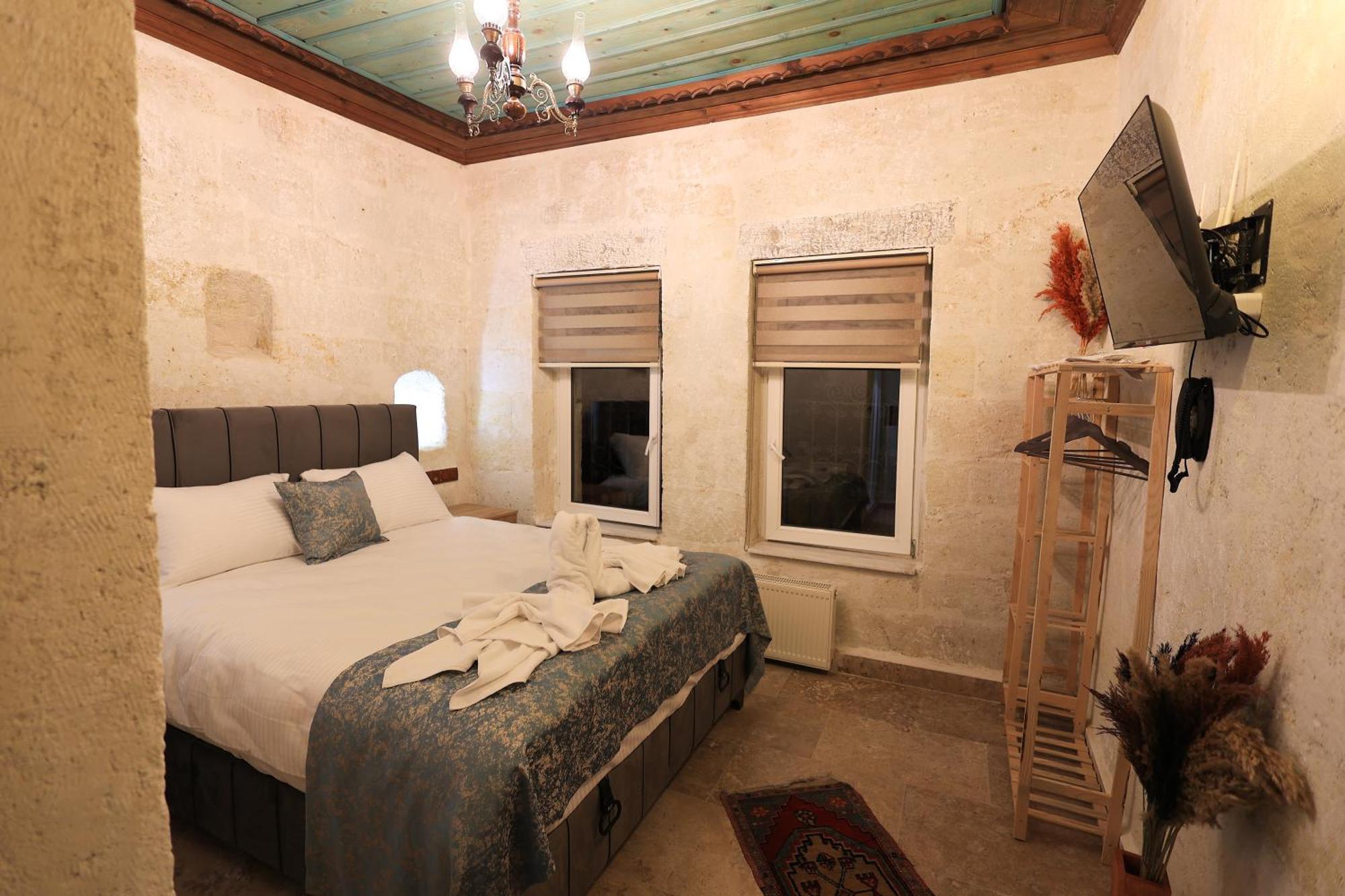 Pacha Hotel Mustafapaşa Екстериор снимка