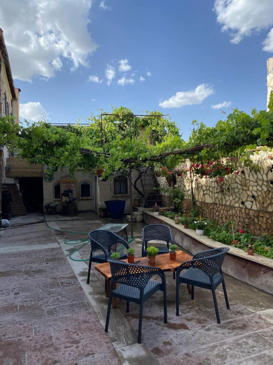 Pacha Hotel Mustafapaşa Екстериор снимка