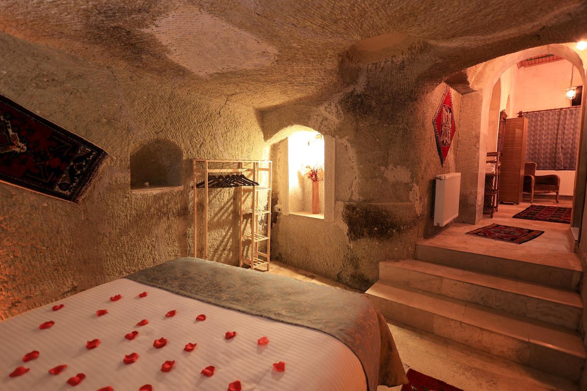 Pacha Hotel Mustafapaşa Екстериор снимка