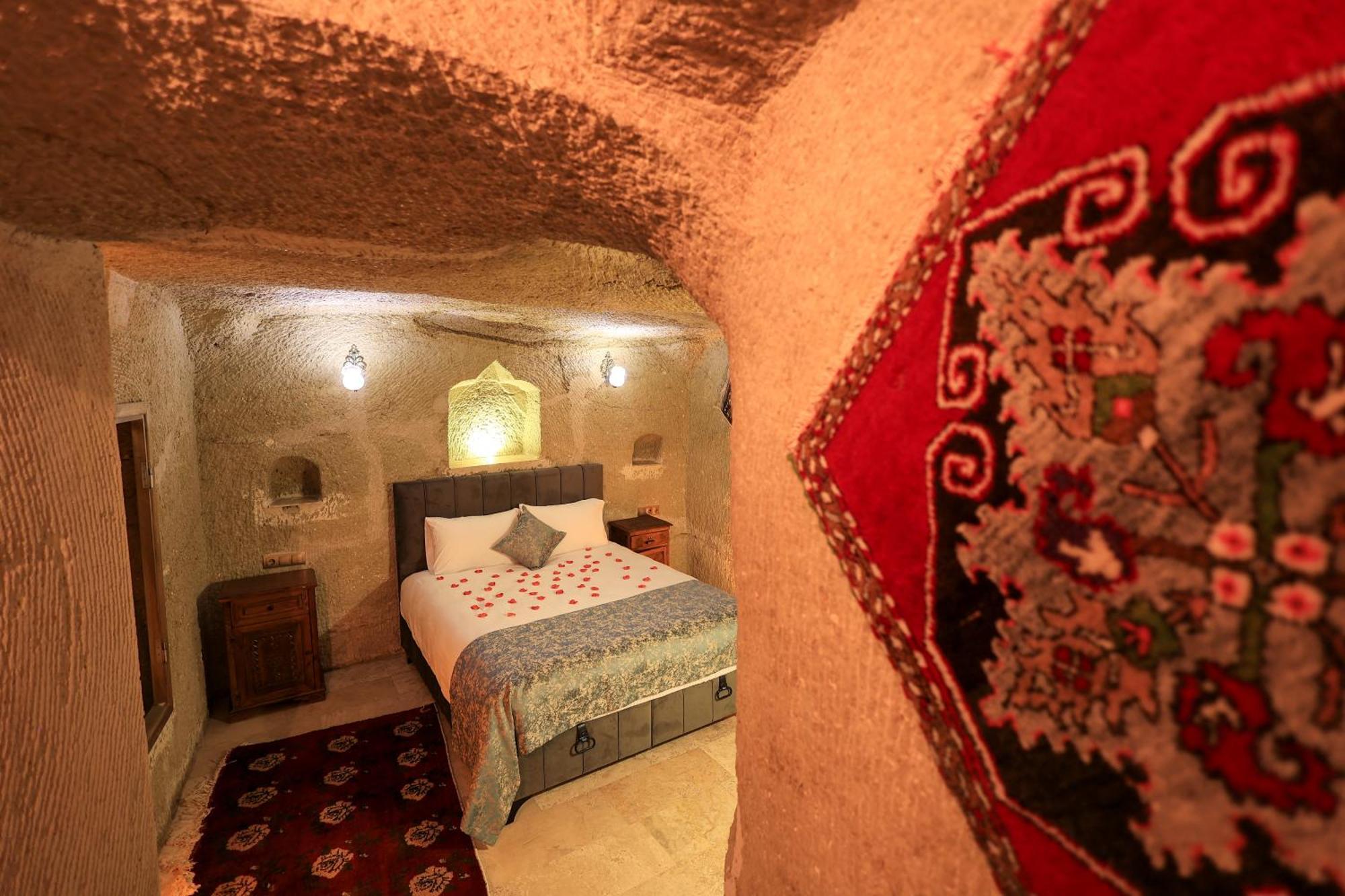 Pacha Hotel Mustafapaşa Екстериор снимка